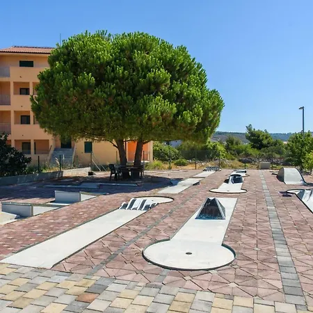 San Jozef * Τρογκίρ